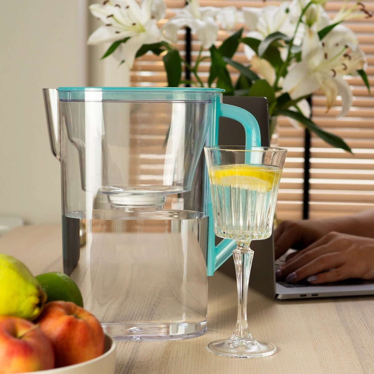 Wessper D3 Slim Wasserfilter 2,7 Liter mit AquaClassic Filter versch. Farben – HaGa-Welt