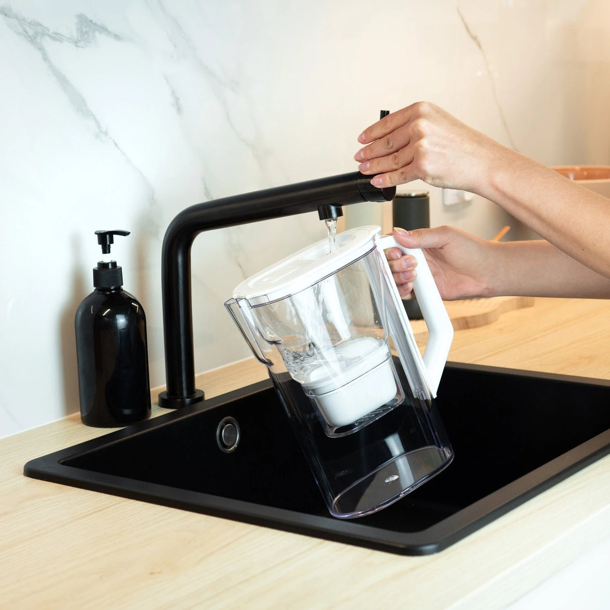 Wessper D3 Slim Future Flow Wasserfilter 2,7 Liter mit AquaMax Filter versch. Farben – HaGa-Welt