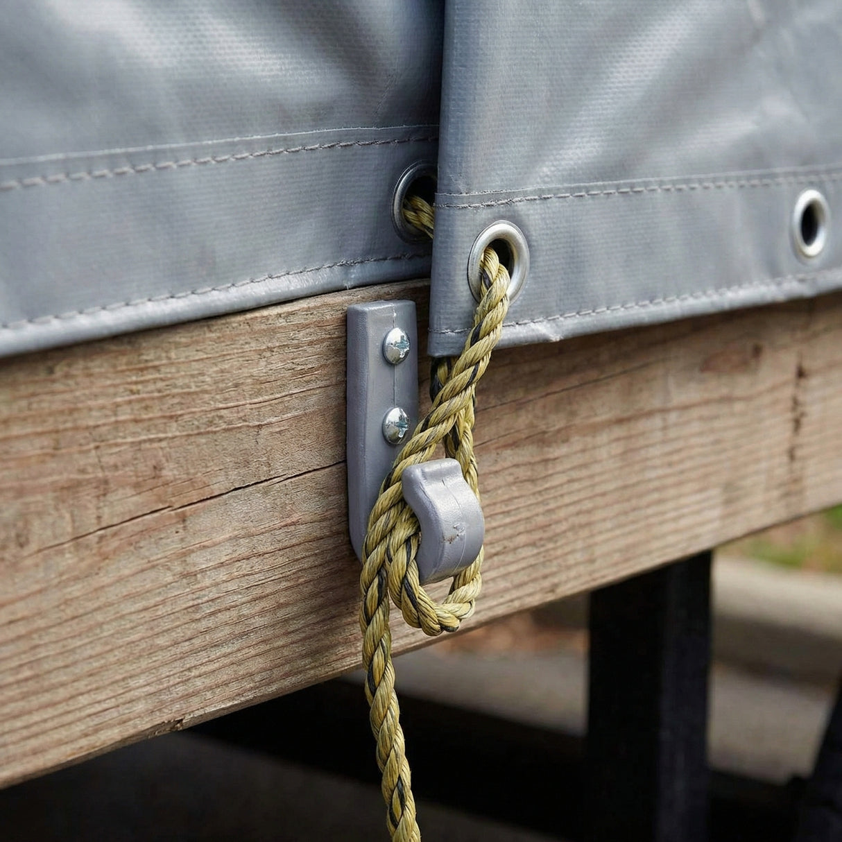 Planenhaken – für die sichere Befestigung von Anhängerplanen – HaGa-Welt