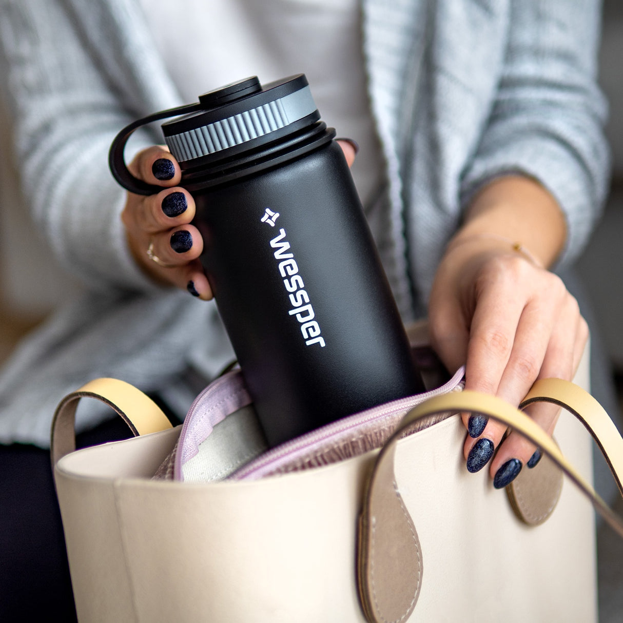 Trinkflasche ActiveMax Steel Bottle mit 3 verschiedene Deckeln – HaGa-Welt