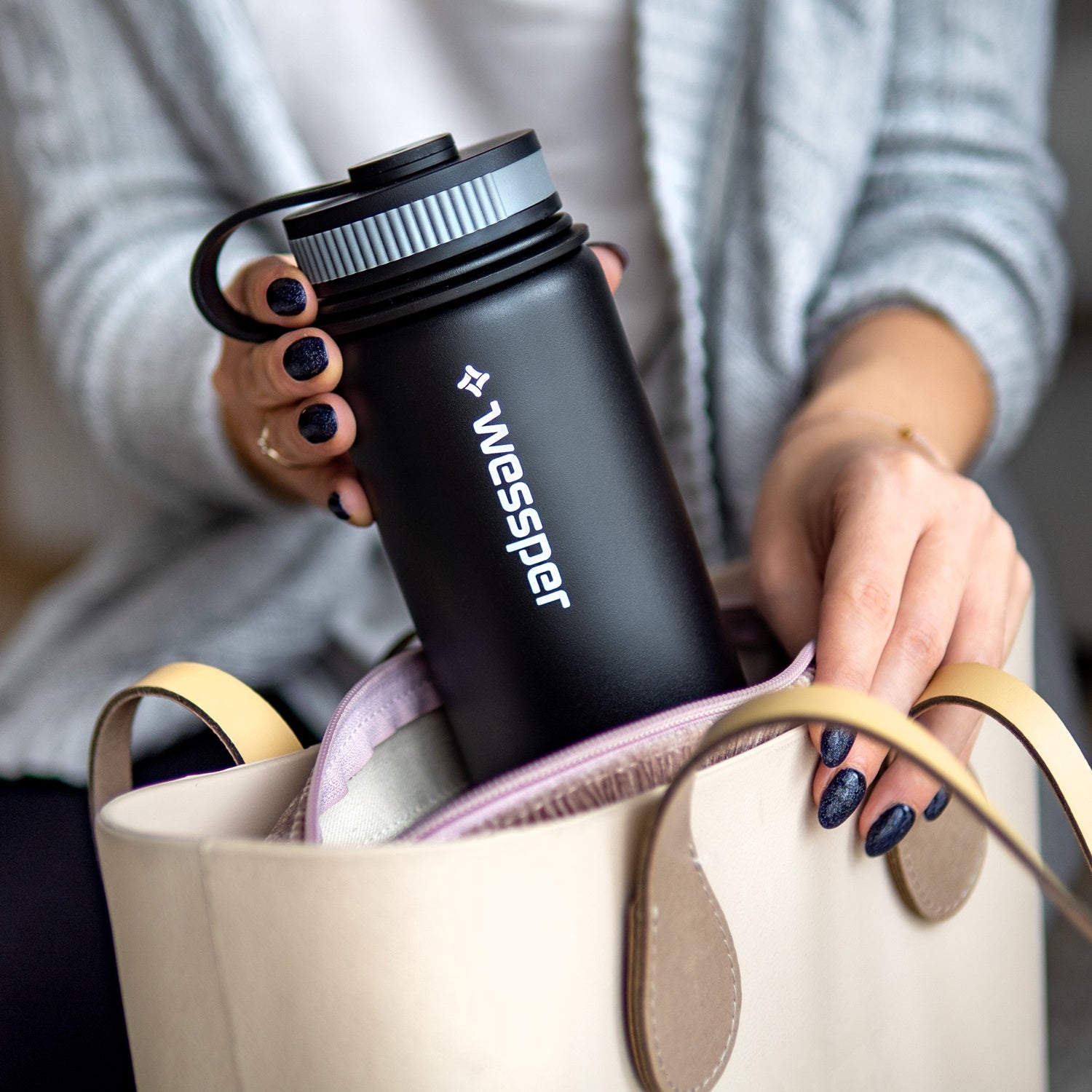 Trinkflasche ActiveMax Steel Bottle mit 3 verschiedene Deckeln – HaGa-Welt