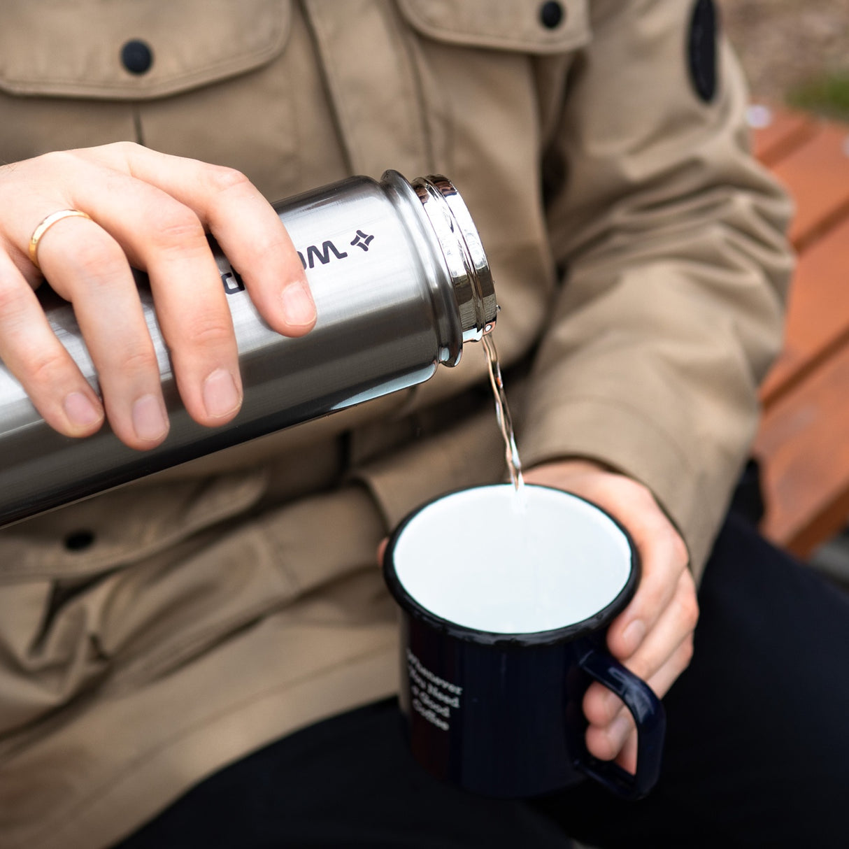 Trinkflasche ActiveMax Steel Bottle mit 3 verschiedene Deckeln – HaGa-Welt